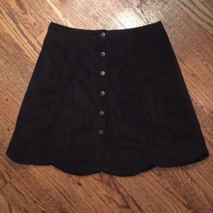 Scallop Black Skirt - Francesca’s